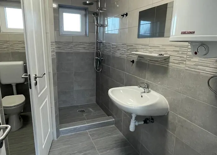 Apartament Kulcsi Szallas Kulcs